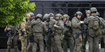 Πυροβολισμοί σε σπίτια πολιτικών στην Μινεσότα