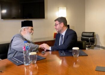 Να διεθνοποιηθεί το ζήτημα της Μονής Σινά