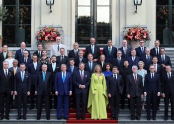 Οι ηγέτες του ΝΑΤΟ συζητούν τα ζητήματα του Ιράν στην Σύνοδο Κορυφής στην Ολλανδία