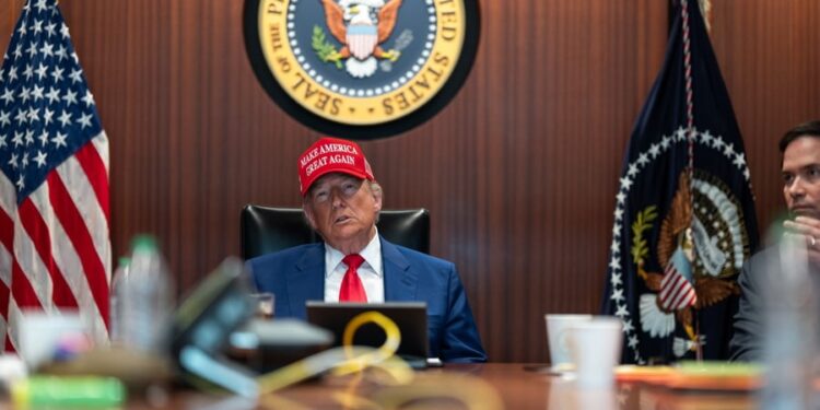 Εκτακτη σύσκεψη στο situation room