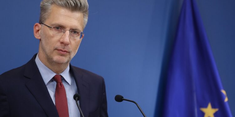 «Αριστερά φληναφήματα περί δήθεν φορολόγησης του πλούτου»