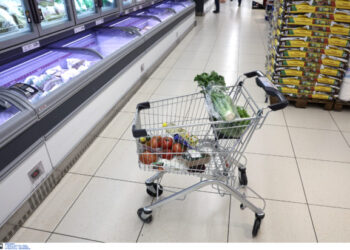 Ακρίβεια: Ποια μέτρα καταργούνται, ποια μένουν και ποια έρχονται τους επόμενους μήνες