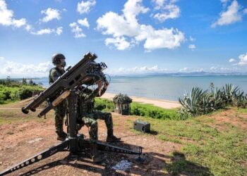 Προειδοποιεί τις ΗΠΑ να μην «παίζουν με τη φωτιά» όσον αφορά την Ταϊβάν