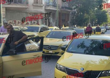 Ταξί: Στάση εργασίας των οδηγών και κινητοποίηση στην Αθήνα για τον νέο ΚΟΚ