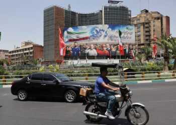 Εικόνες από την Τεχεράνη την επομένη του αμερικανικού πλήγματος