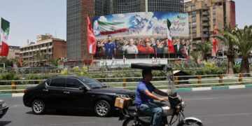 Εικόνες από την Τεχεράνη την επομένη του αμερικανικού πλήγματος