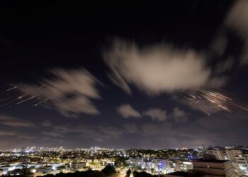 Ιρανική καταιγίδα πυραύλων κατά του Ισραήλ