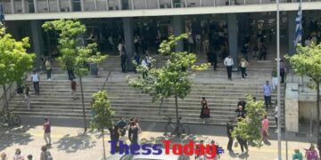 Απειλητικό τηλεφώνημα για βόμβα στα δικαστήρια