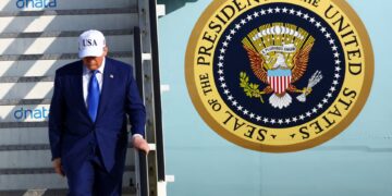 Στην Ολλανδία έφτασε απόψε ο Ντόναλντ Τραμπ ενόψει της Συνόδου Κορυφής του ΝΑΤΟ στη Χάγη