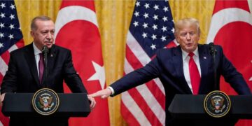 Το «ναυάγιο» του σχεδίου Τραμπ – Ερντογάν για συνομιλίες HΠΑ