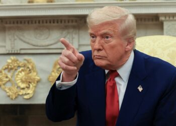 «Μία… ανάρτηση μακριά από την καταστροφή 3 υπαρξιακών ζητημάτων»