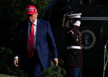 Μέση Ανατολή: Το ρίσκο του Τραμπ με τα πλήγματα στο Ιράν