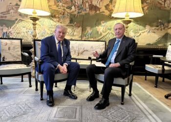 Εκεχειρία, επενδύσεις και ΝΑΤΟ στο τραπέζι