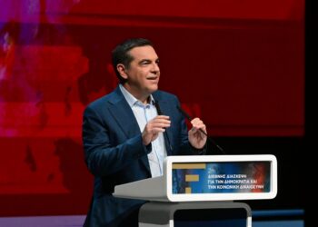 Χρειάζεται ένας νέος πατριωτισμός απέναντι στην ολιγαρχία και τη κλεπτοκρατία