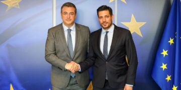 Συνάντηση Τζιτζικώστα – Κυρανάκη στις Βρυξέλλες: Στο επίκεντρο οι σιδηροδρομικές υποδομές στην Ελλάδα