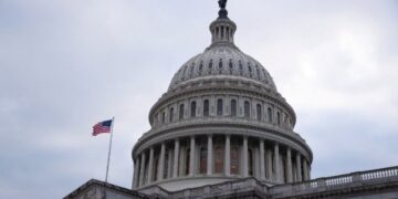 «Μάχη» για να περάσει το φορολογικό νομοσχέδιο από τη Γερουσία – Αντιπαράθεση για το έλλειμμα και το χρέος