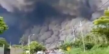 «Ξύπνησε» το ηφαίστειο που το 2018 είχε σκοτώσει 200 ανθρώπους