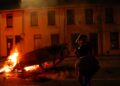 Δεύτερη νύχτα ταραχών στην Μπαλιμίνα μετά τη σεξουαλική επίθεση σε βάρος έφηβης