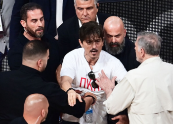 Dimitris Giannakopoulos: Ten-month ban from stadiums for the owner of Panathinaikos BC due to his behavior at SEF