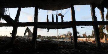 Τρεις νεκροί από ισραηλινά πυρά κοντά σε κέντρο βοήθειας στη Γάζα – «Πλησίασαν με απειλητικό τρόπο», απαντά ο IDF