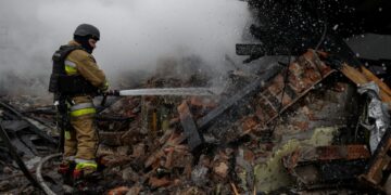 Ρωσική επίθεση στο Χάρκοβο – Δύο νεκροί, 17 τραυματίες