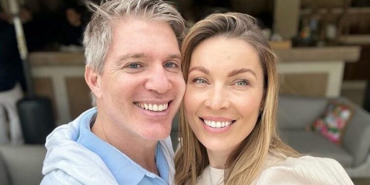 Η ρομαντική ανάρτηση για τα 15 χρόνια γάμου με τον Λέοντα Πατίτσα