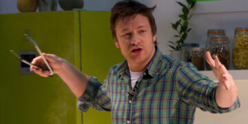 Jamie Oliver opens a restaurant in Athens
