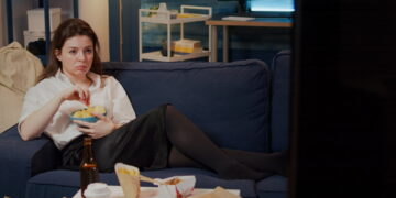 Ύπνος: Οι 4 τροφές που πρέπει να τρώτε εάν πεινάτε το βράδυ, σύμφωνα με ειδικό