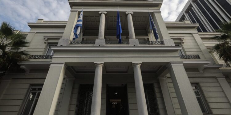 Σύσταση στους Έλληνες που βρίσκονται στο Ισραήλ να παραμείνουν σε ασφαλές μέρος