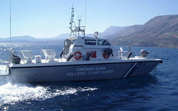 Επιχείρηση διάσωσης 50 μεταναστών νότια της Γαύδου